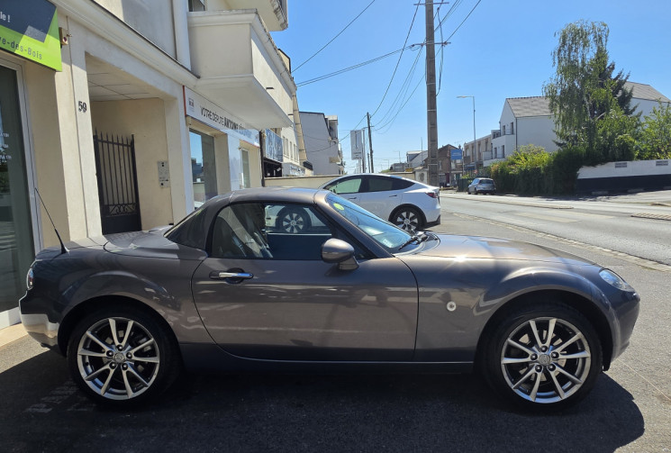 Mazda MX-5 1.8 Elegance Cuir Suivi complet