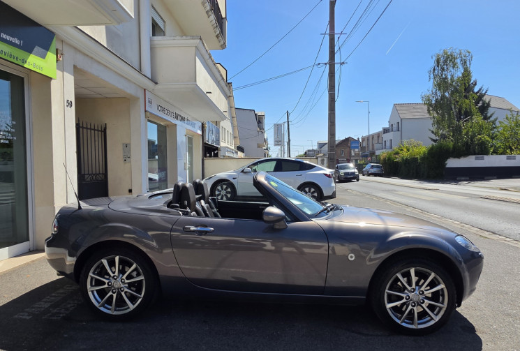 Mazda MX-5 1.8 Elegance Cuir Suivi complet
