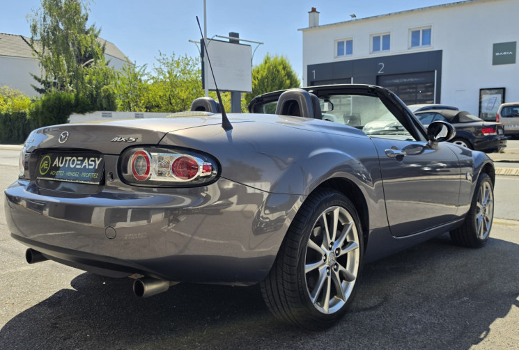 Mazda MX-5 1.8 Elegance Cuir Suivi complet