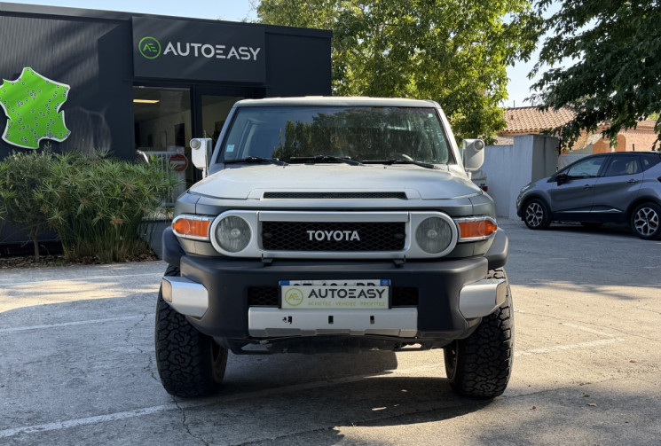 Toyota FJ CRUISER 4.0 V6 BVA / Vidange Boite OK / Ethanol E85 