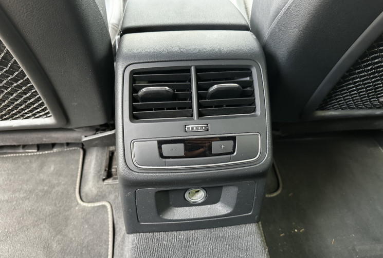 Audi A4 Avant 40 TDI S line quattro S tronic