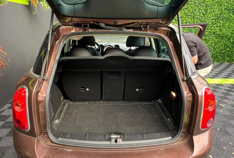 Mini Countryman  2 Cooper 1.6 i 16V Steptronic 122 cv CHILI