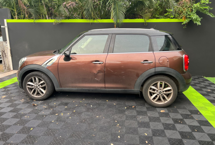 Mini Countryman  2 Cooper 1.6 i 16V Steptronic 122 cv CHILI