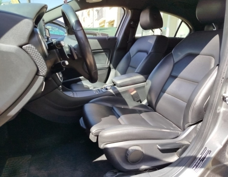 Mercedes Classe A 200 1.6 Ti // Phase 2 // 7G-DCT 156 cv // INSPIRATION