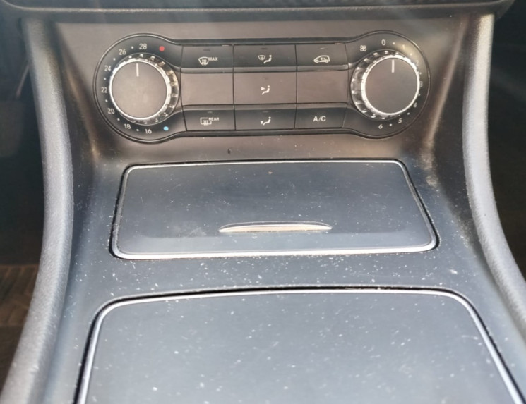 Mercedes Classe A 200 1.6 Ti // Phase 2 // 7G-DCT 156 cv // INSPIRATION