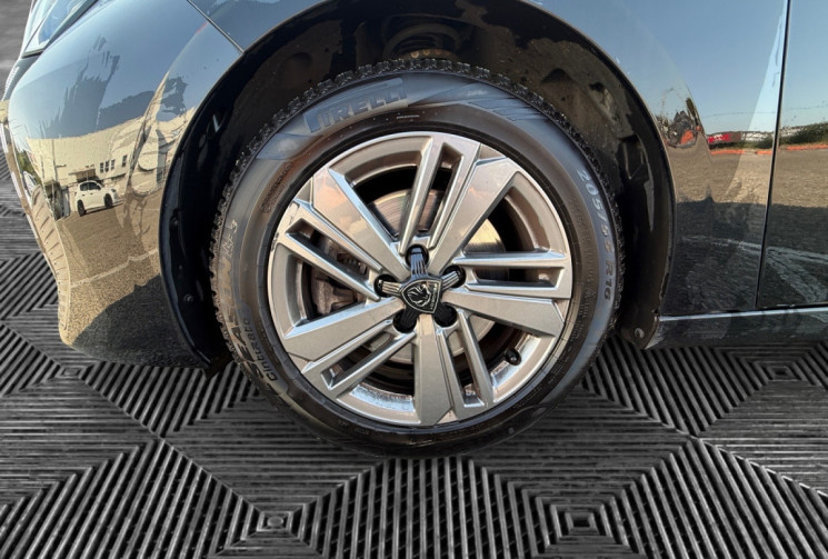 Peugeot 308 1.5 BLUEHDI / 130 CH / ACTIVE PACK 