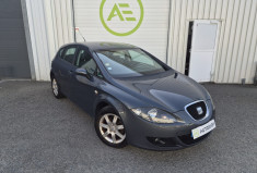 SEAT Leon II (1P1) 2.0 TDI 16V 140 CV * CLIM * 1ER MAIN * CARNET COMPLET * NOUVELLE DISTRIBUTION