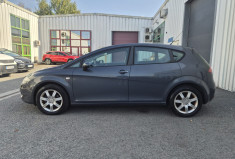 SEAT Leon II (1P1) 2.0 TDI 16V 140 CV * CLIM * 1ER MAIN * CARNET COMPLET * NOUVELLE DISTRIBUTION