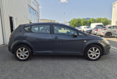 SEAT Leon II (1P1) 2.0 TDI 16V 140 CV * CLIM * 1ER MAIN * CARNET COMPLET * NOUVELLE DISTRIBUTION
