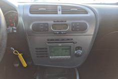 SEAT Leon II (1P1) 2.0 TDI 16V 140 CV * CLIM * 1ER MAIN * CARNET COMPLET * NOUVELLE DISTRIBUTION