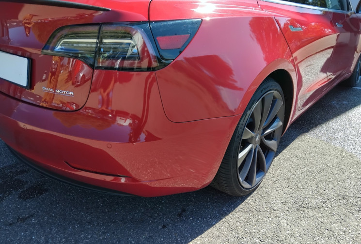 Tesla Model 3 Performance AWD