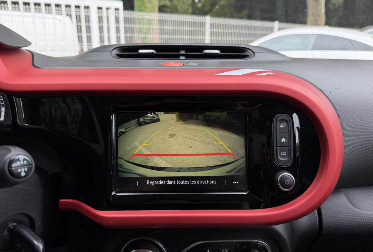 Renault Twingo 0.9 Tce 95 Le Coq Sportif / Caméra / Carplay / Suivi Complet / 2ème Main