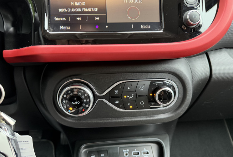Renault Twingo 0.9 Tce 95 Le Coq Sportif / Caméra / Carplay / Suivi Complet / 2ème Main