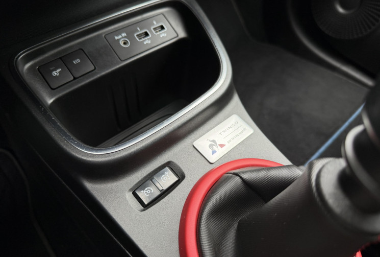 Renault Twingo 0.9 Tce 95 Le Coq Sportif / Caméra / Carplay / Suivi Complet / 2ème Main