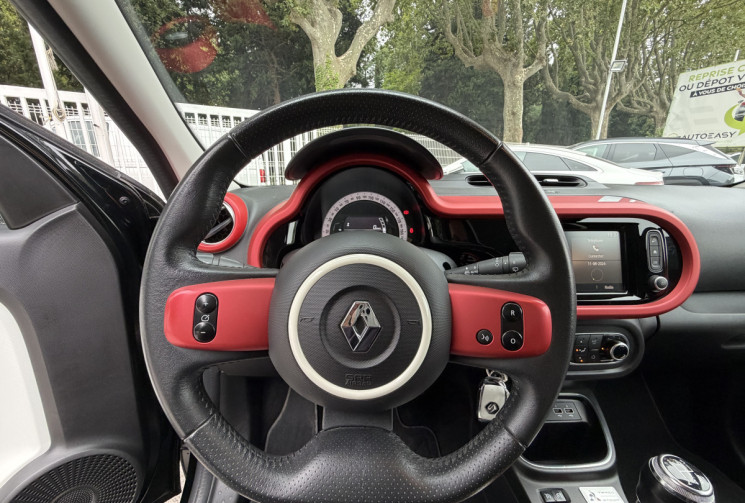 Renault Twingo 0.9 Tce 95 Le Coq Sportif / Caméra / Carplay / Suivi Complet / 2ème Main