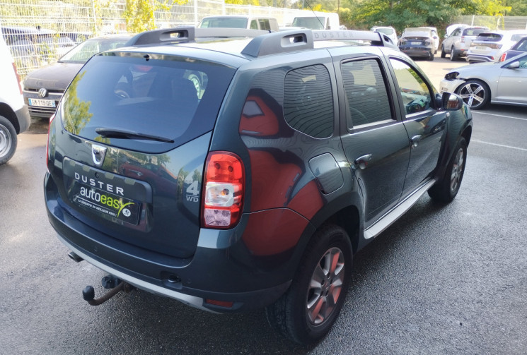 Dacia Duster 1.5 DCi 110 4x4 Black Touch BVM6 + Attelage