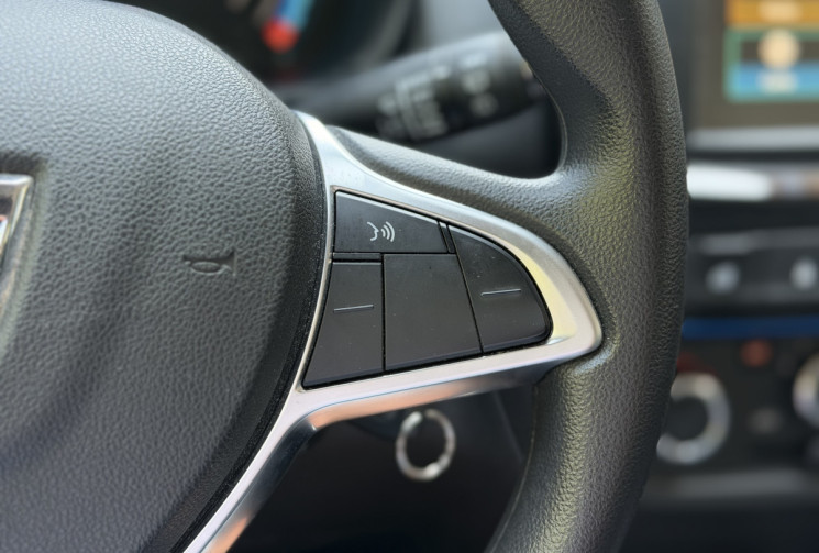 Dacia Spring Business EV 45 27kWh / GPS / Caméra de recul / Bluetooth / Garantie 6 Mois 