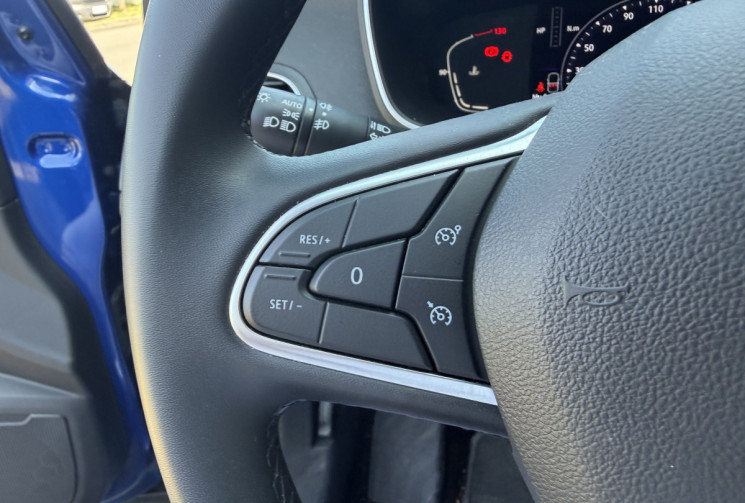 Renault Megane 1.3 TCe 140ch EDC7 - Intens