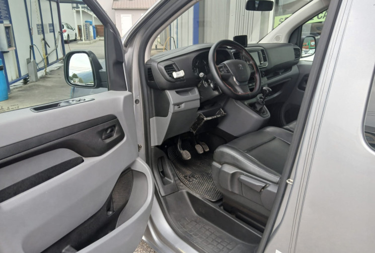 Peugeot TRAVELLER expert 1.5 Blue HDi 16V Combi long S&S 120 cv moteur changé 