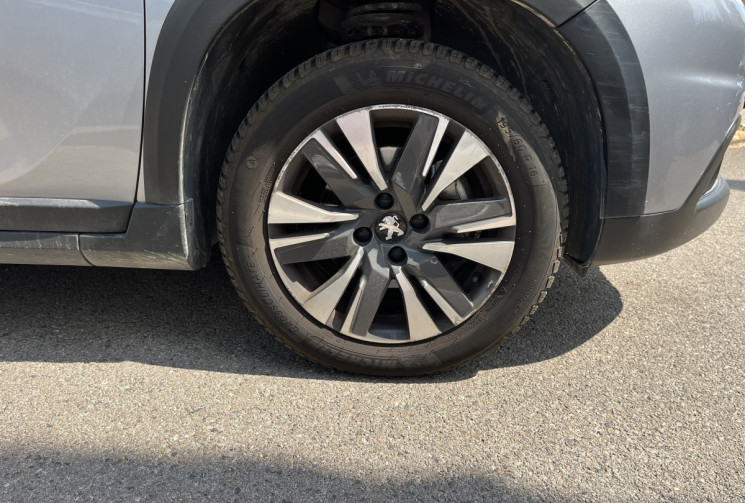 Peugeot 2008 1.2 PureTech 110ch Allure S&S EAT6 BVA / Boite Automatique