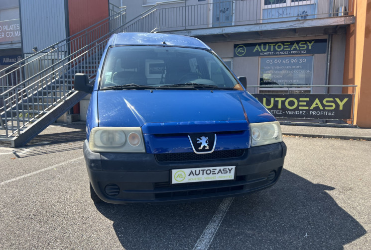 Peugeot Expert 2.0 HDi Fourgon court vitré 95 cv
