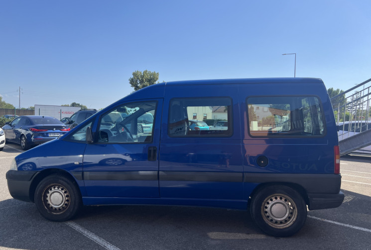 Peugeot Expert 2.0 HDi Fourgon court vitré 95 cv
