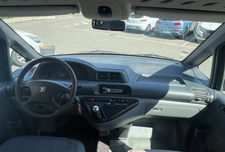 Peugeot Expert 2.0 HDi Fourgon court vitré 95 cv