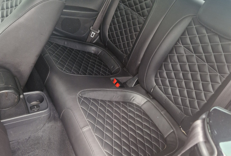 Volkswagen Coccinelle cabriolet 2.0 tdi 110 ch exclusive 