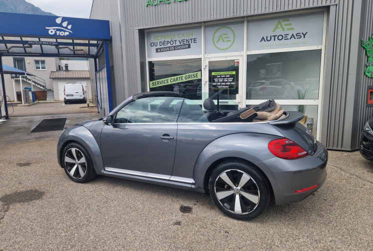 Volkswagen Coccinelle cabriolet 2.0 tdi 110 ch exclusive 