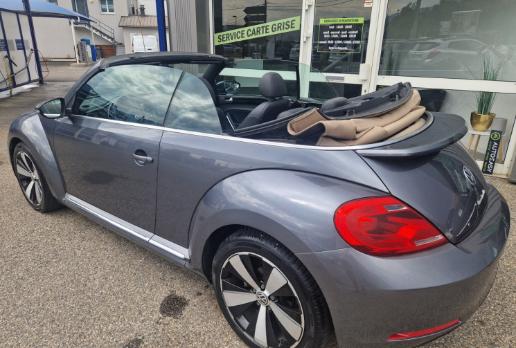 Volkswagen Coccinelle cabriolet 2.0 tdi 110 ch exclusive 