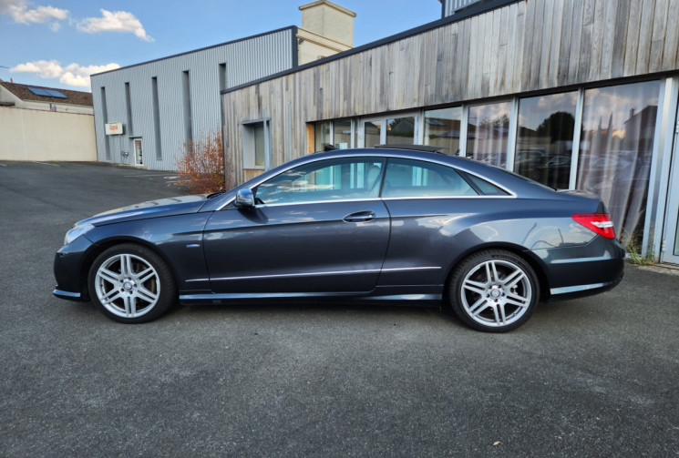Mercedes CLASSE E Coupé 350 CDI 3.0 V6 7G-TRONIC 265 PACK AMG / EXCELLENT ETAT