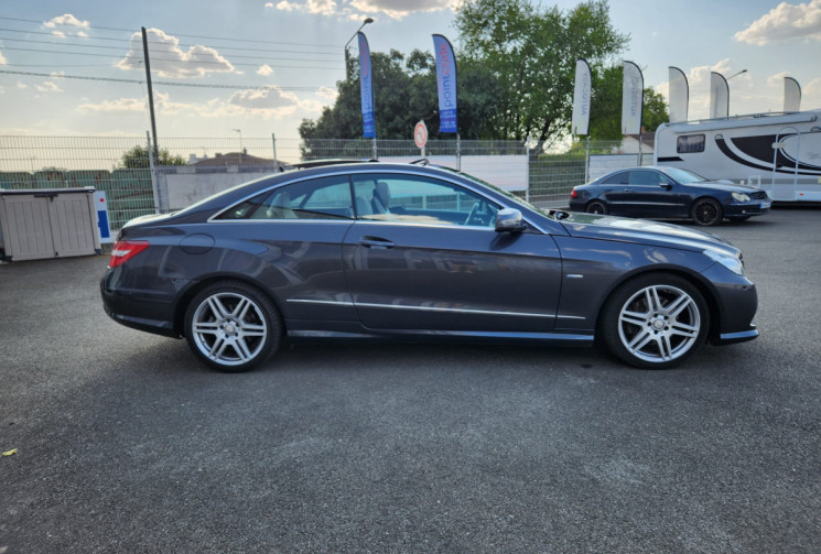 Mercedes CLASSE E Coupé 350 CDI 3.0 V6 7G-TRONIC 265 PACK AMG / EXCELLENT ETAT