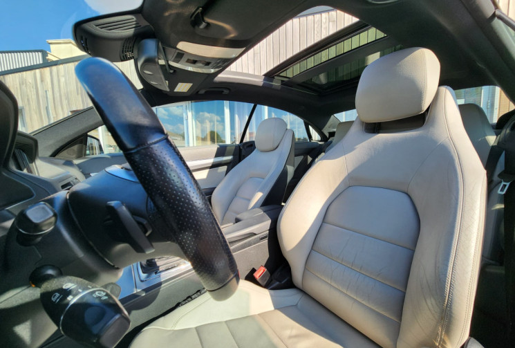 Mercedes CLASSE E Coupé 350 CDI 3.0 V6 7G-TRONIC 265 PACK AMG / EXCELLENT ETAT