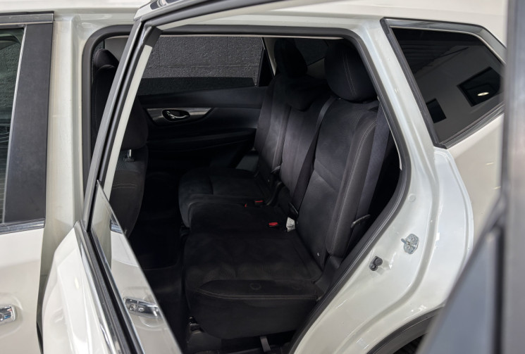 Nissan X-Trail 1.6 dCi 130 ch Tekna Xtronic 7 places / Toit panoramique / boîte automatique