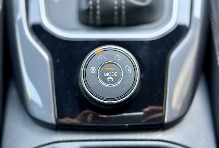Volkswagen T-Roc R-Line 4Motion 2.0 TDi 150 / 1ere main / Entretien VW / Camera / Carplay