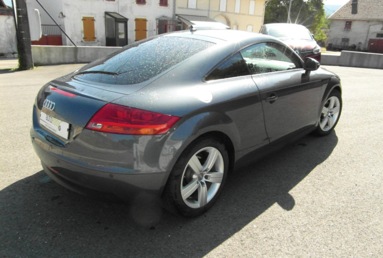 Audi TT 2.0 TFSI 200 CV