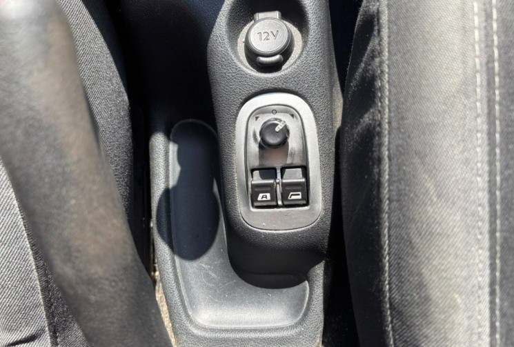 Peugeot 206+ 1.4 HDI 70 GENERATION / 81000 KMS D'ORIGINE / CLIM / RÉVISEE / GARANTIE