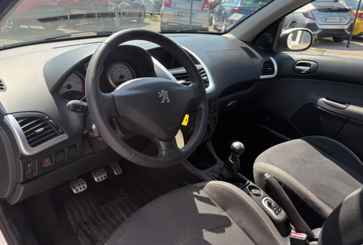 Peugeot 206+ 1.4 HDI 70 GENERATION / 81000 KMS D'ORIGINE / CLIM / RÉVISEE / GARANTIE
