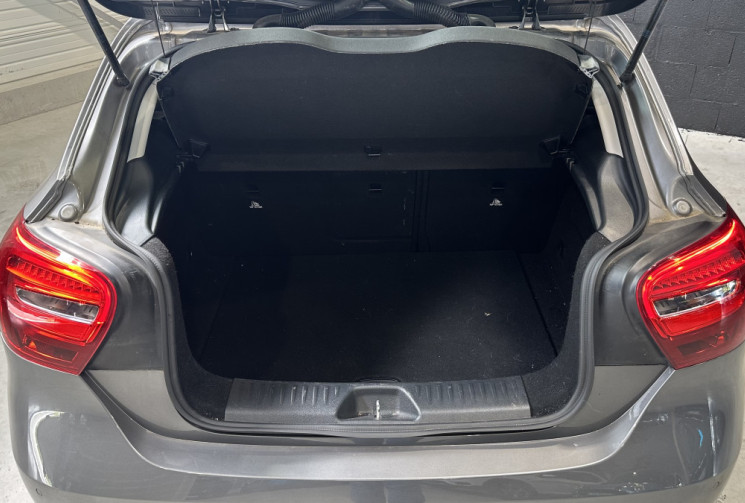 Mercedes Classe A 180 1.6i Sensation 122 ch / Radar Avant et Arrière / Révision à jour