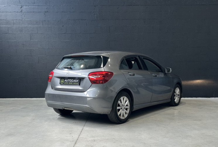 Mercedes Classe A 180 1.6i Sensation 122 ch / Radar Avant et Arrière / Révision à jour
