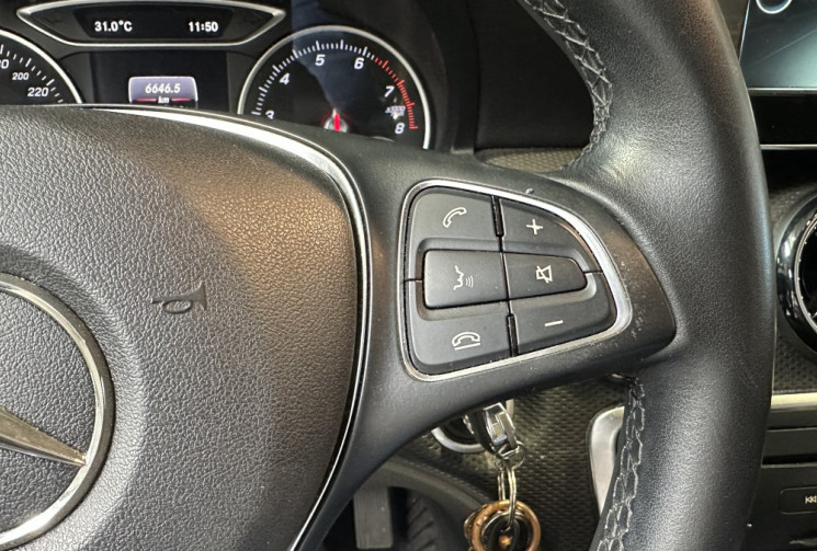 Mercedes Classe A 180 1.6i Sensation 122 ch / Radar Avant et Arrière / Révision à jour