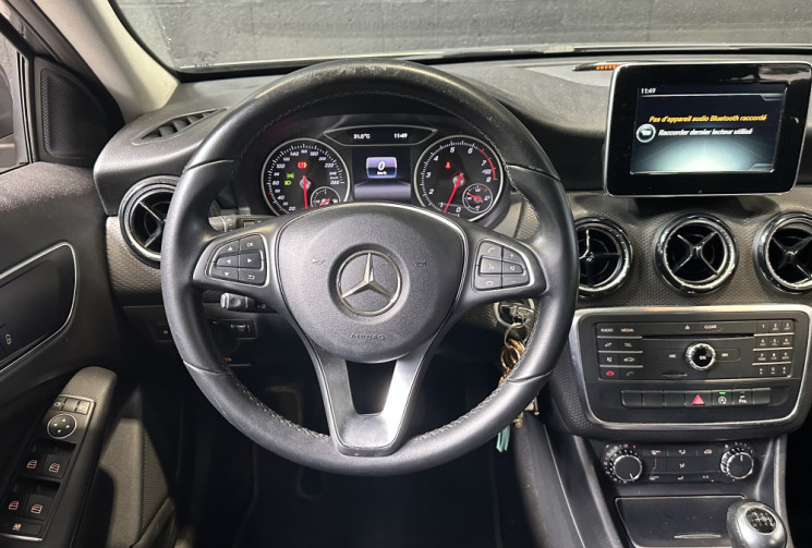 Mercedes Classe A 180 1.6i Sensation 122 ch / Radar Avant et Arrière / Révision à jour