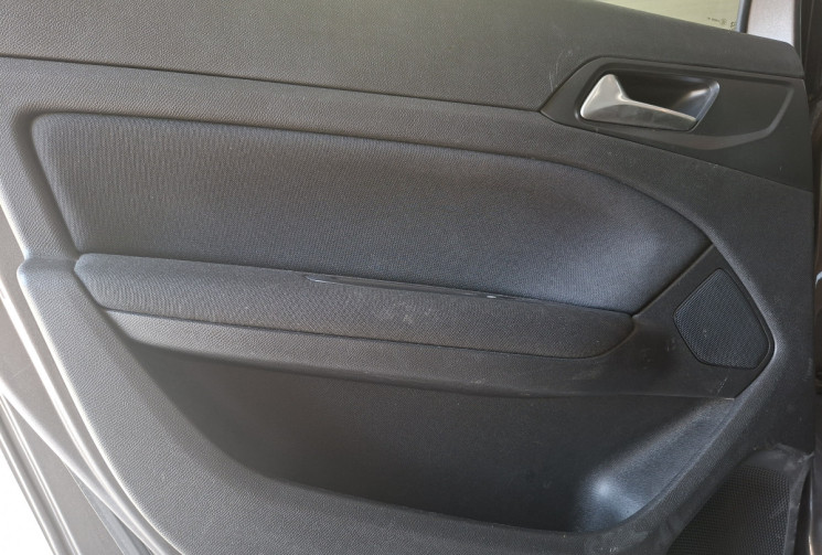 Peugeot 308 SW 1.5 BLUE HDI 100 ACTIVE BUSiNESS / DIGITAL COCKPIT / ENTRETIEN A JOUR 