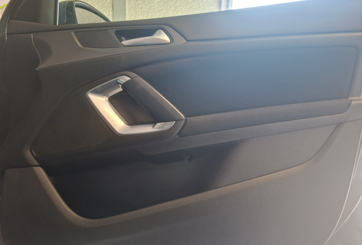 Peugeot 308 SW 1.5 BLUE HDI 100 ACTIVE BUSiNESS / DIGITAL COCKPIT / ENTRETIEN A JOUR 