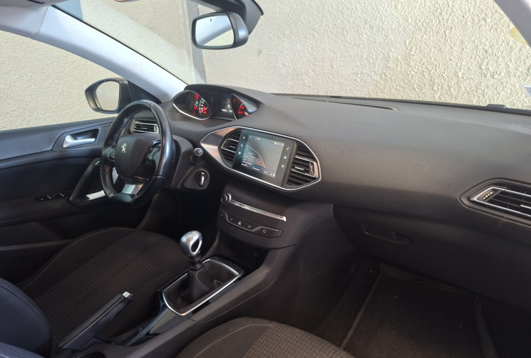 Peugeot 308 SW 1.5 BLUE HDI 100 ACTIVE BUSiNESS / DIGITAL COCKPIT / ENTRETIEN A JOUR 
