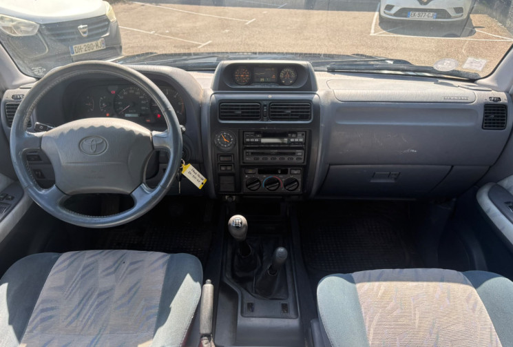 Toyota Land Cruiser 3.0 TD 125ch VX 3p
