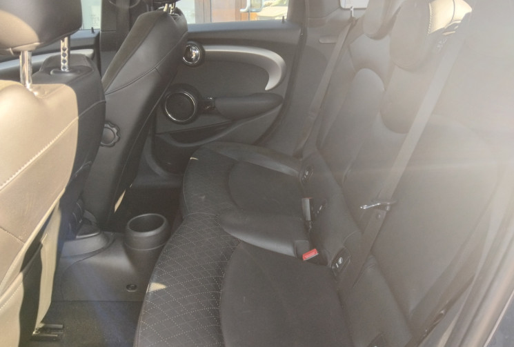Mini MINI 5 PORTES 1.5 i 12V 136 cv - Sièges chauffants - Toit Ouvrant