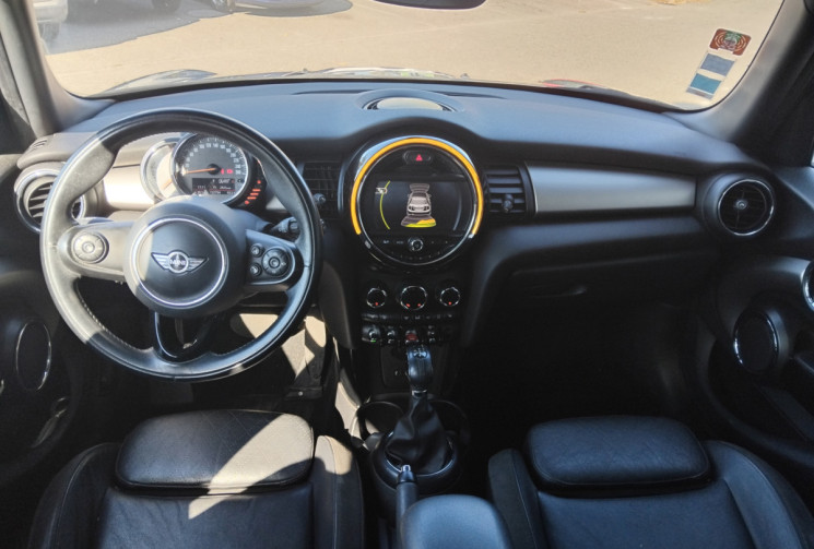 Mini MINI 5 PORTES 1.5 i 12V 136 cv - Sièges chauffants - Toit Ouvrant