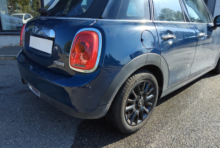 Mini MINI 5 PORTES 1.5 i 12V 136 cv - Sièges chauffants - Toit Ouvrant