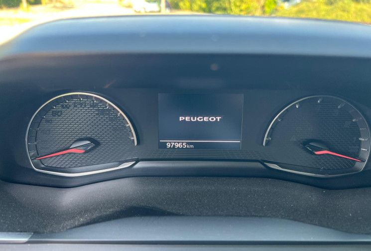 Peugeot 2008 1.2 PureTech 130ch S&S Active 